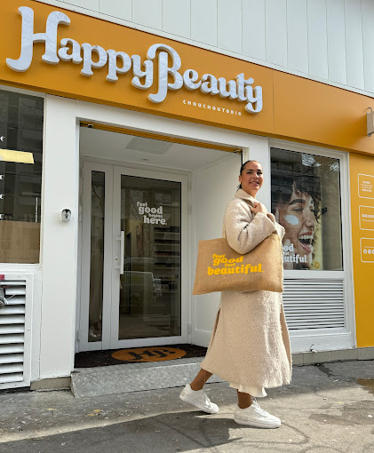 L’attribut alt de cette image est vide, son nom de fichier est happybeauty-paris.jpg.